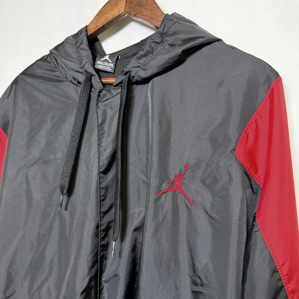 Jordan Mens XXLT Black Red Full Snap Hooded Windbreaker Jacket 547694-010